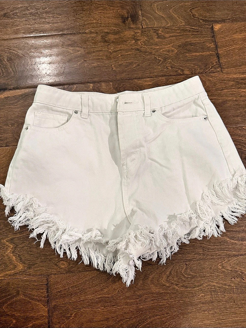 Wild Fable White Frayed Jean Shorts Size Medium